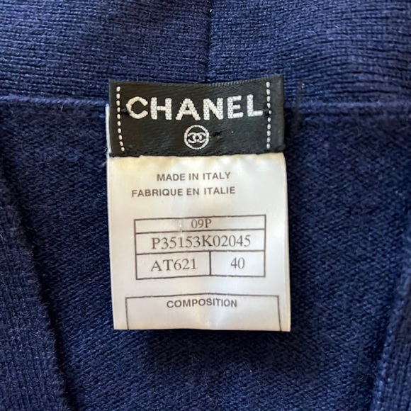 CHANEL Vintage Oversized Cardigan EUC - Picture 10 of 16